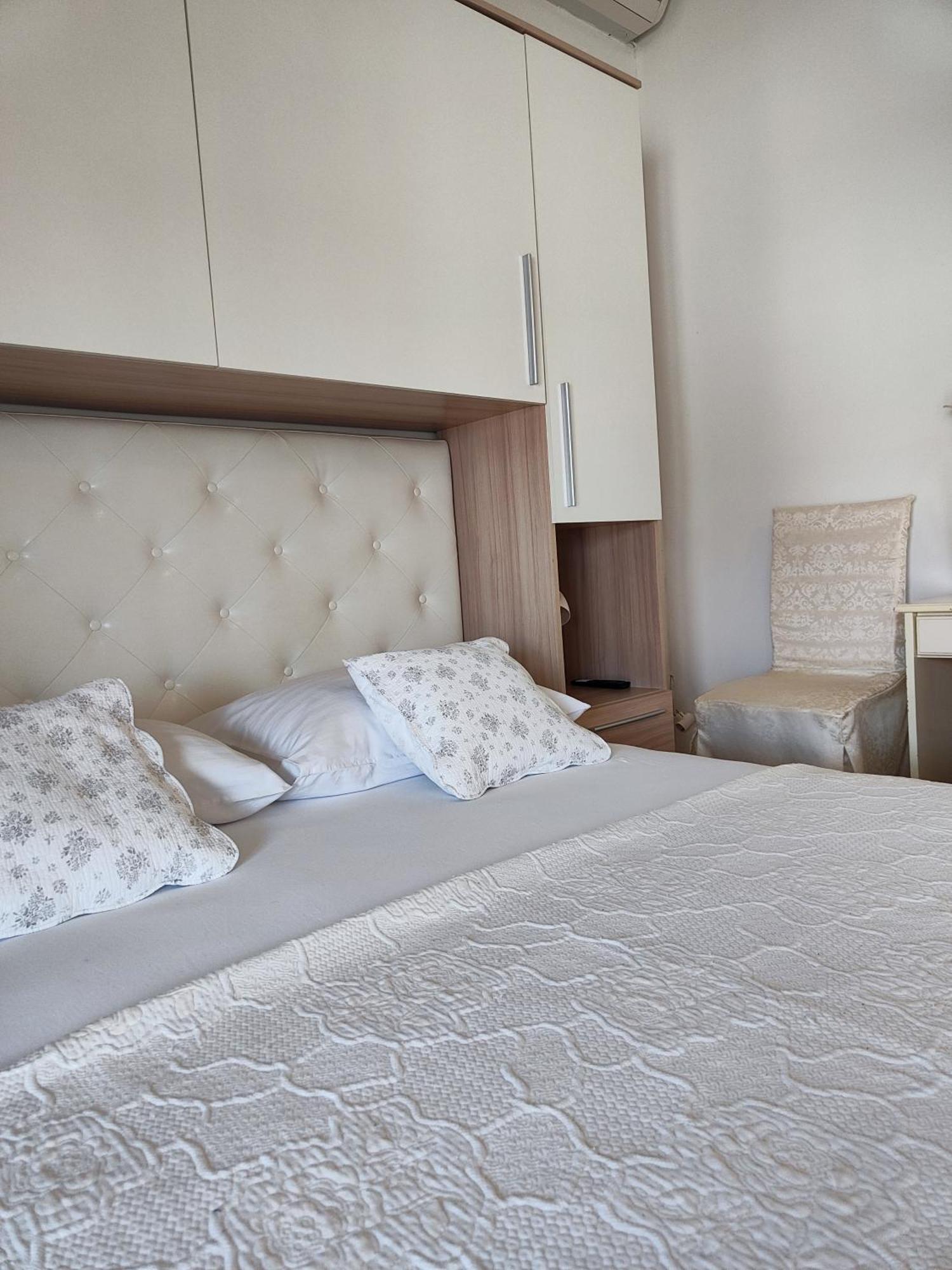 Apartmani Seka Vodice Cameră foto